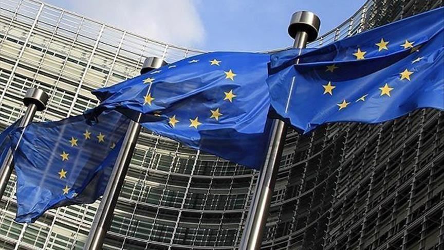 EU lại gia hạn trừng phạt Nga