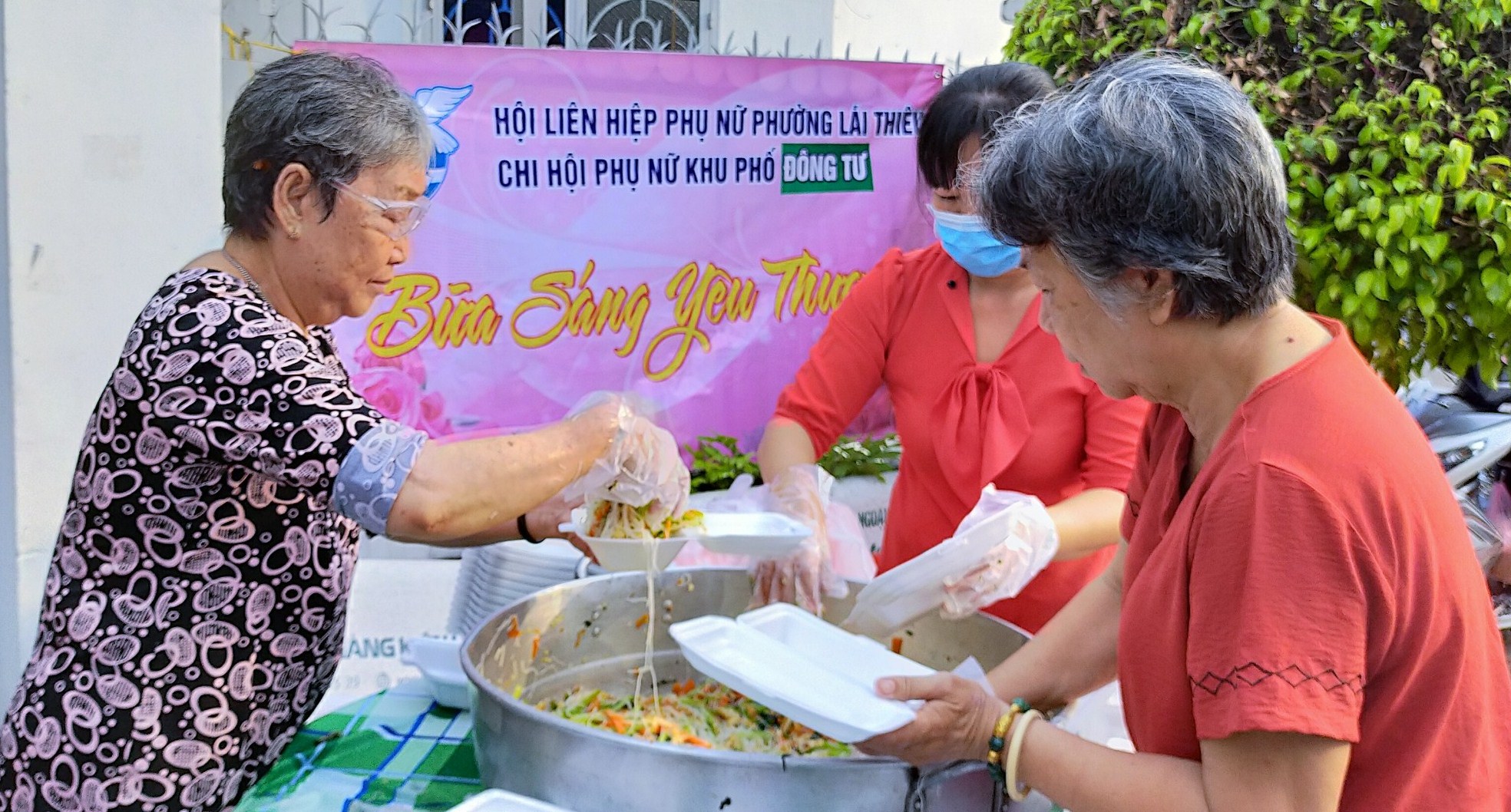 Phong trào thi đua lan tỏa trên các lĩnh vực, đời sống xã hội
