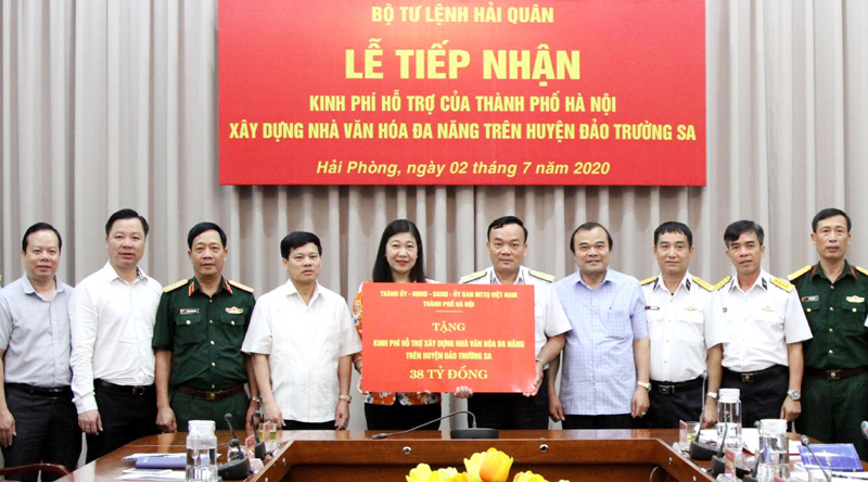 Trong Hà Nội luôn có một Trường Sa