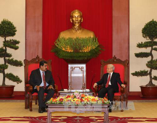 Điện mừng Quốc khánh nước Cộng hòa Bô-li-va Vê-nê-xu-ê-la