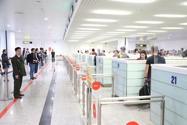 Quy định việc kiểm soát xuất nhập cảnh với người đi trên phương tiện quốc phòng, an ninh