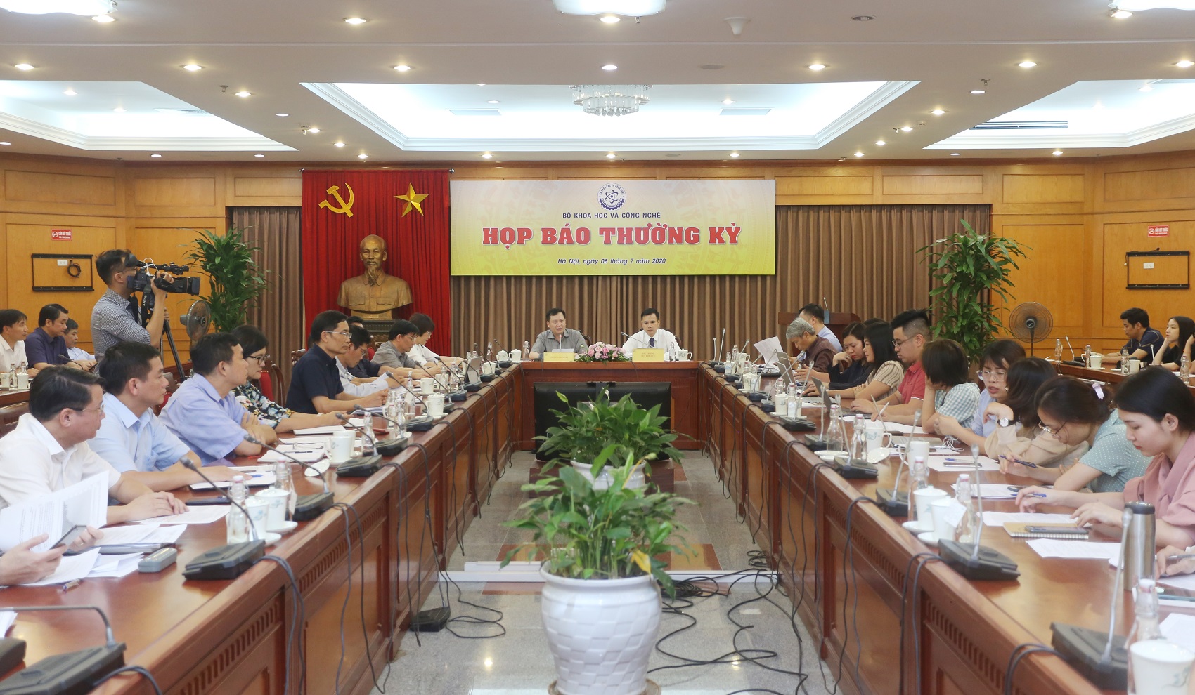 Bộ KH CN triển khai nhiều nhiệm vụ phòng, chống dịch COVID-19