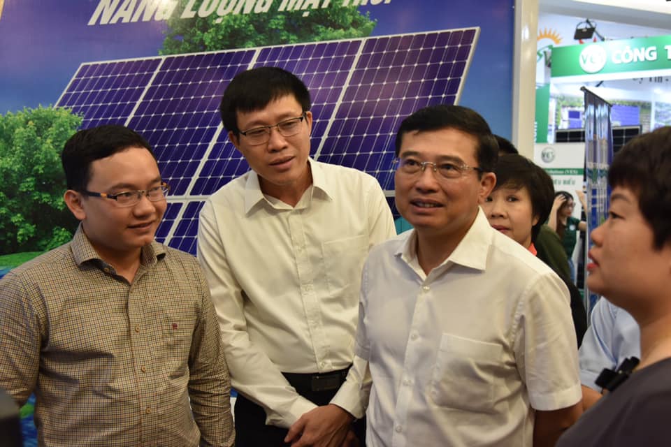 Phát triển bền vững nguồn năng lượng tái tạo nối lưới và điện mặt trời mái nhà