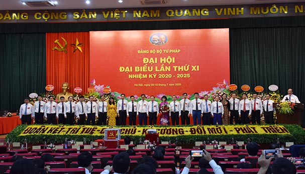 Nâng cao năng lực, sức chiến đấu của Đảng bộ Bộ Tư pháp