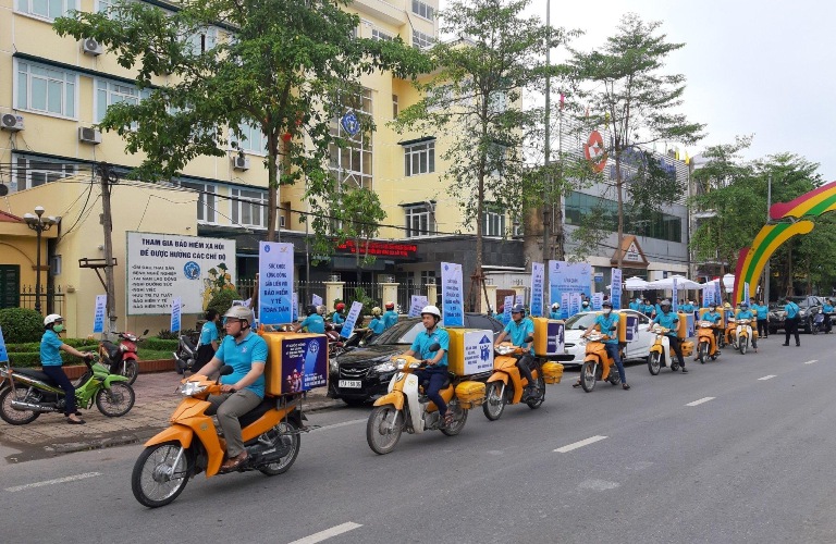 708 đoàn diễu hành lưu động hưởng ứng Ngày Bảo hiểm y tế Việt Nam