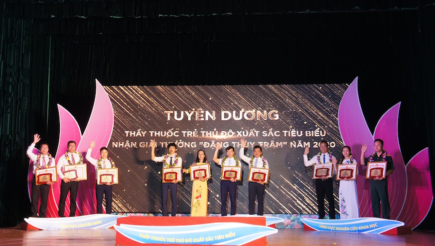 Thầy thuốc trẻ Hà Nội giỏi chuyên môn, sáng y đức, tình nguyện vì sức khỏe cộng đồng