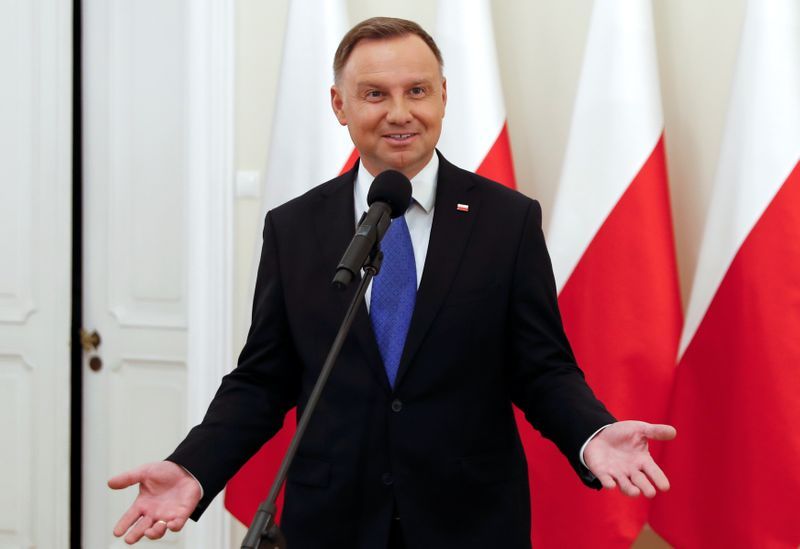 Ba Lan Tổng thống sắp mãn nhiệm Andrzej Duda tái đắc cử