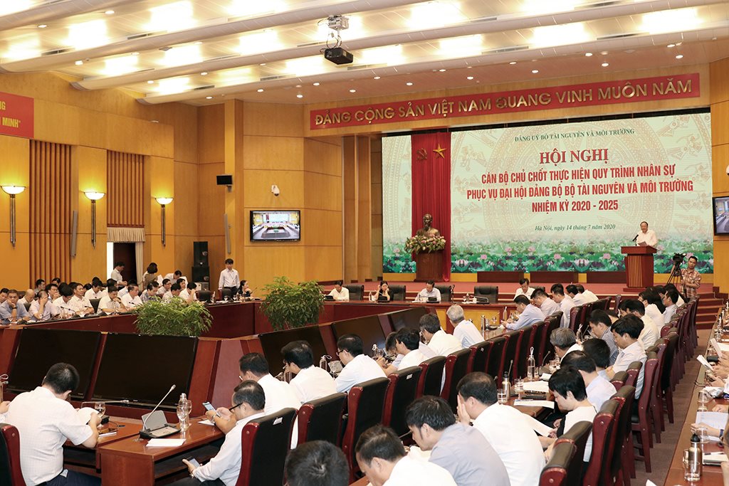 Đảng uỷ Bộ Tài nguyên và Môi trường thực hiện quy trình nhân sự phục vụ Đại hội