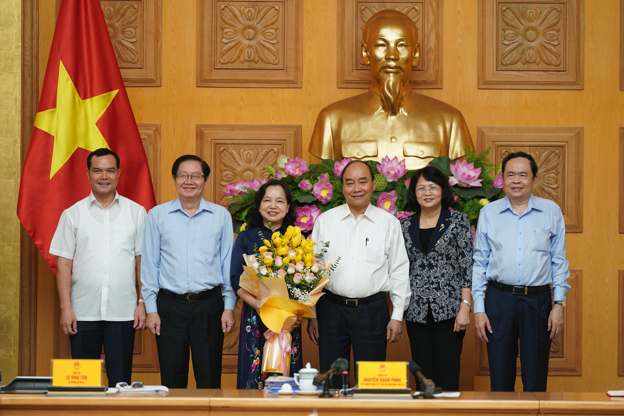 “Chúng ta đã làm những việc mà thế giới cảm động, khâm phục”