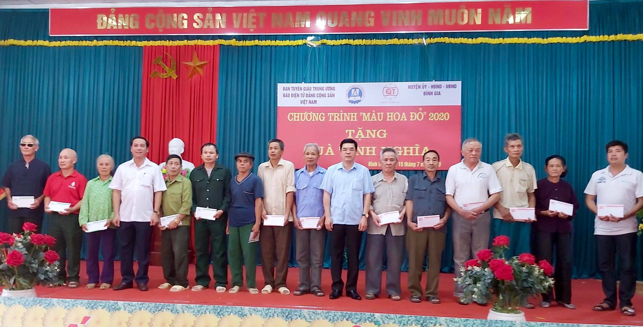 Màu Hoa Đỏ 2020 tri ân gia đình chính sách tại Bình Gia, Lạng Sơn