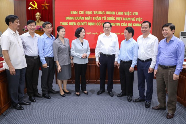MTTQ các cấp cần thực hiện tốt vai trò cầu nối giữa nhân dân đối với Đảng