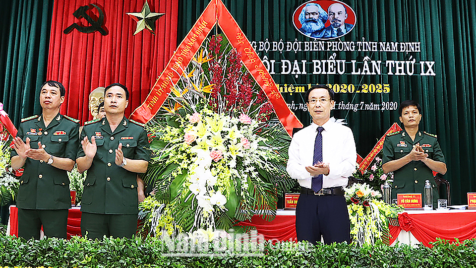 Phấn đấu là chỗ dựa vững chắc để ngư dân vươn khơi, bám biển