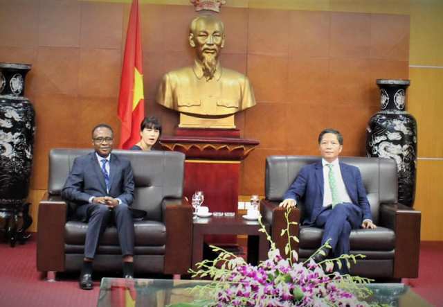 Trưởng đại diện khu vực châu Á - Thái Bình Dương của Tổ chức quốc tế Pháp làm việc với Bộ Công Thương