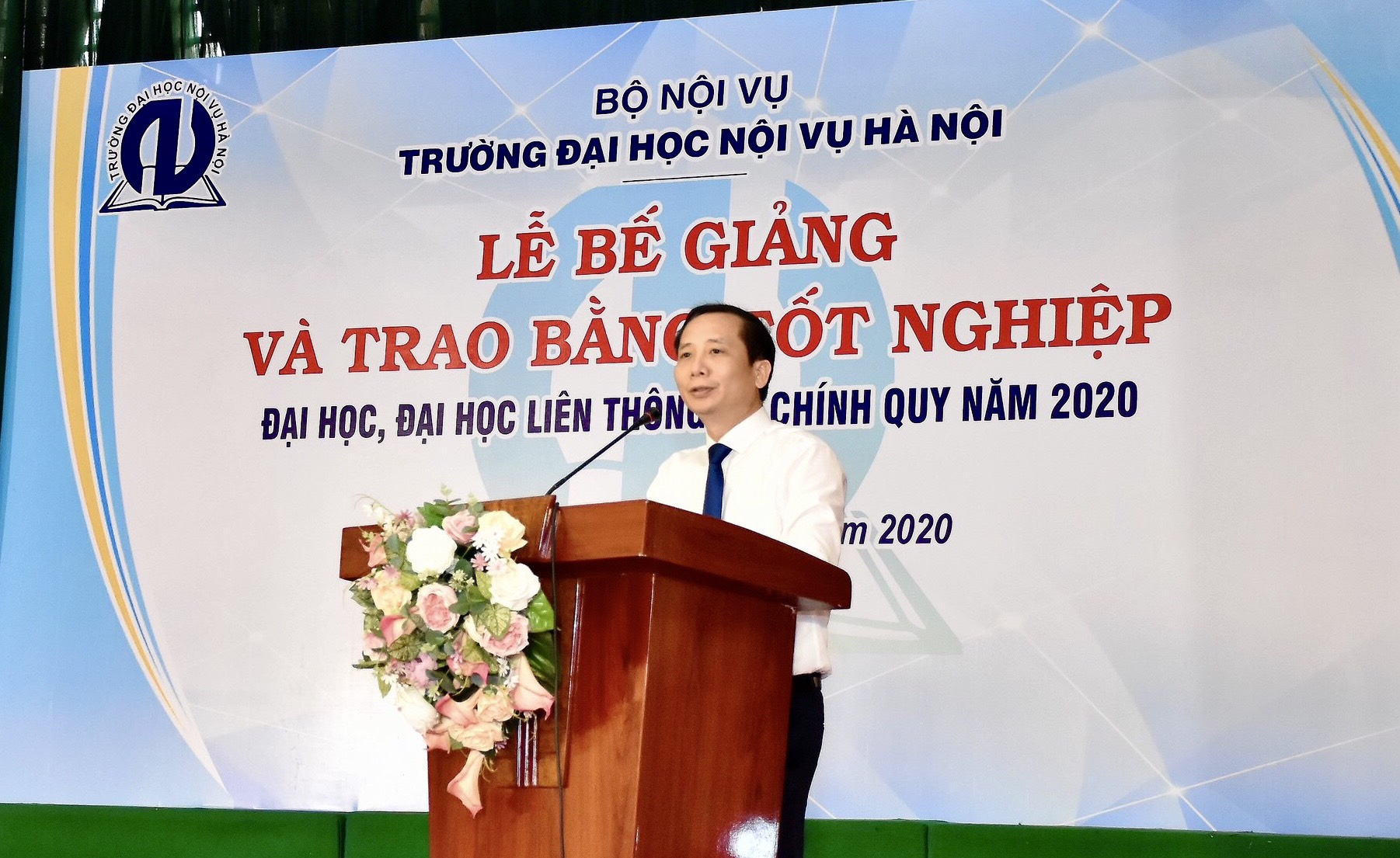 Trường Đại học Nội vụ Hà Nội tổ chức Lễ bế giảng năm 2020