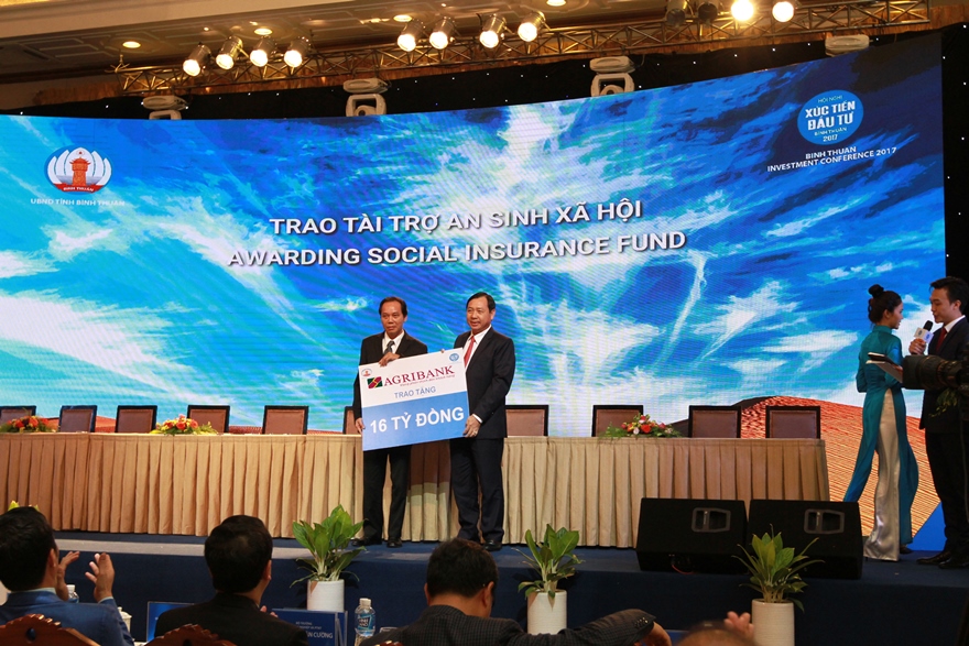Agribank - Tạo động lực thi đua để phát triển bền vững
