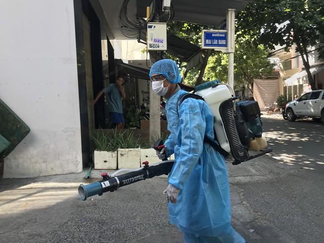 Thêm 2 ca mắc COVID-19 tại Đà Nẵng và Quảng Ngãi