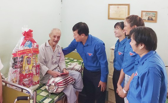TP Hồ Chí Minh Nhiều hoạt động tình nguyện uống nước nhớ nguồn