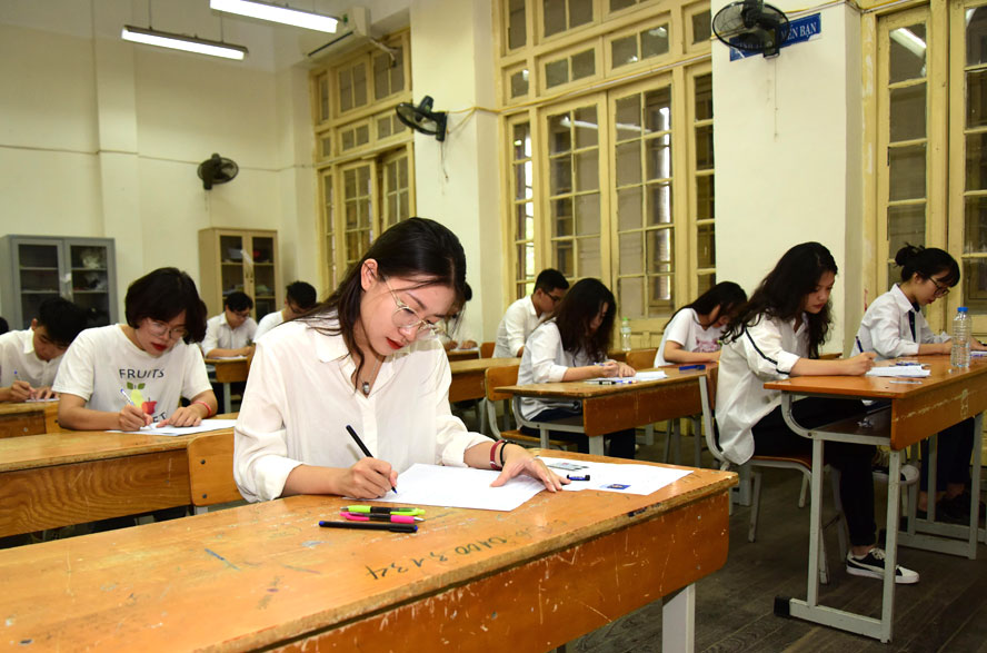Vẫn tổ chức Kỳ thi tốt nghiệp THPT tại các tỉnh, thành phố