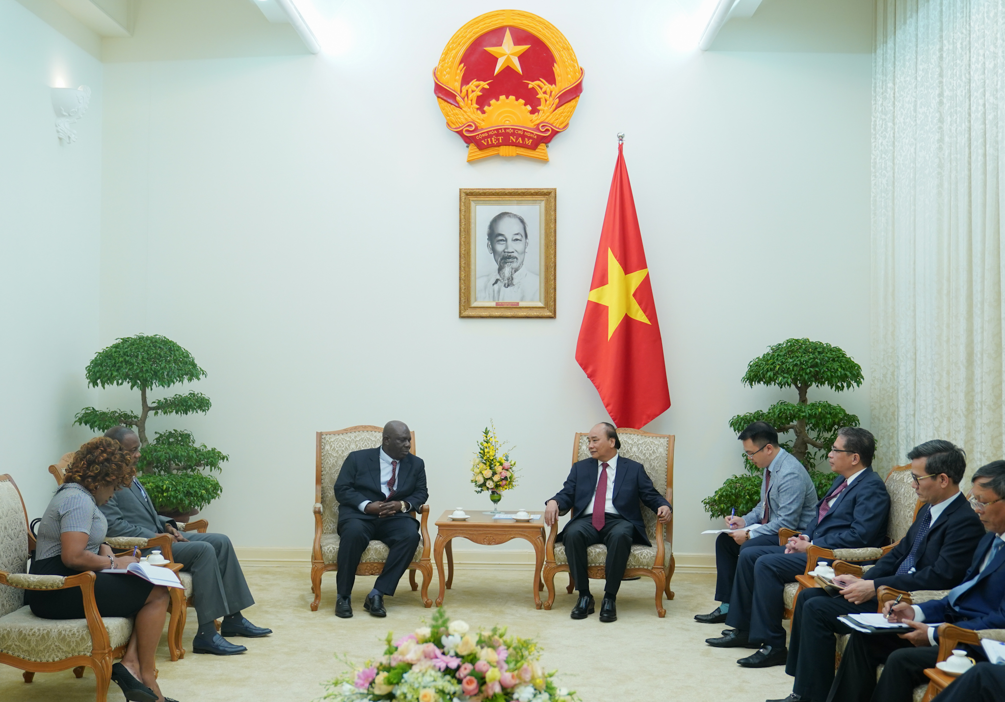 Thủ tướng Nguyễn Xuân Phúc tiếp Đại sứ Nigeria tại Việt Nam