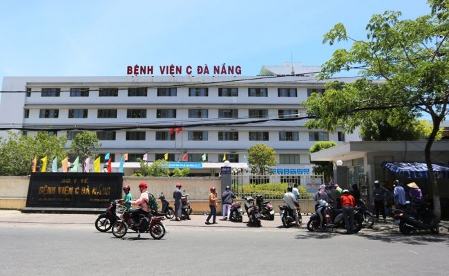 Thủ tướng chỉ đạo tăng tốc truy vết nguồn lây COVID-19