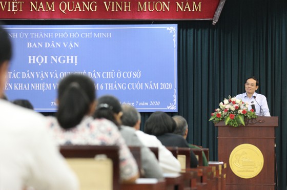 Làm tốt hơn việc vận động người dân tham gia phòng chống dịch