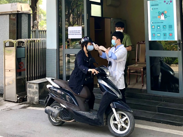 Bộ Nội vụ tiếp tục đẩy mạnh công tác phòng, chống dịch COVID-19