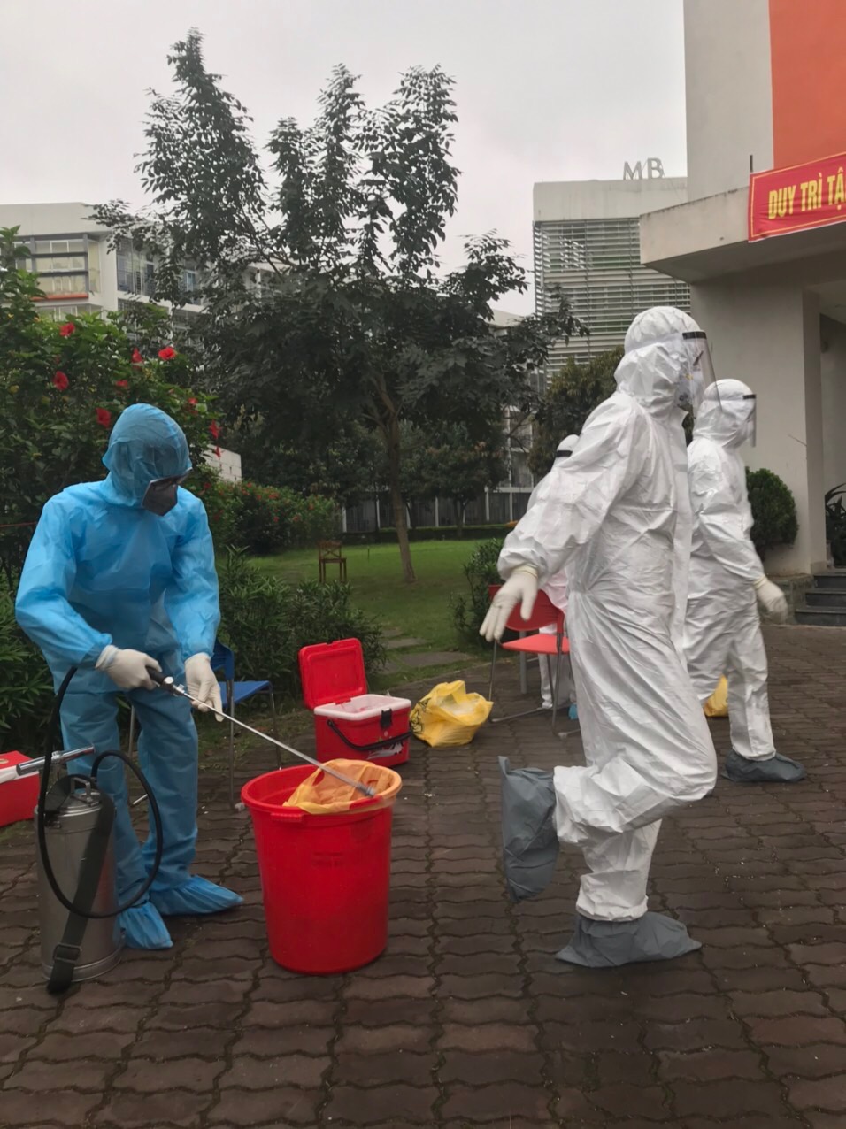 TP Hà Nội, TP Hồ Chí Minh, Đăk Lăk đẩy mạnh điều tra, xử lý ổ dịch COVID-19