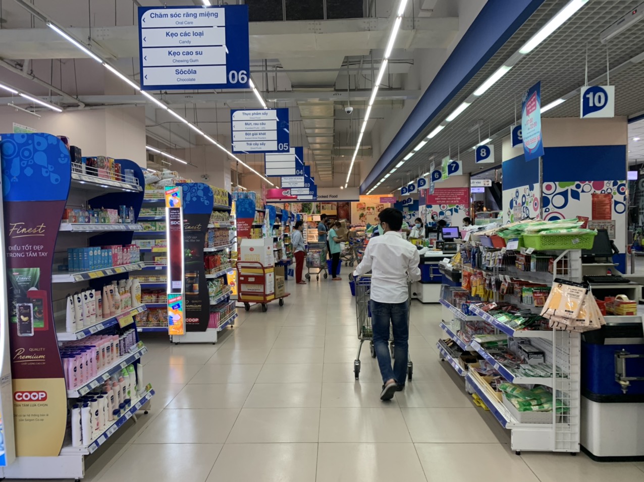 TP Hồ Chí Minh Người dân bình tĩnh, chủ động phòng, chống dịch COVID-19