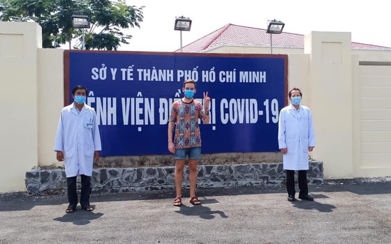 Bệnh viện điều trị COVID-19 Cần Giờ hoạt động trở lại
