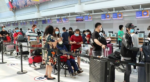 Đại sứ quán Việt Nam tại Canada đồng hành với công dân phòng chống dịch COVID-19