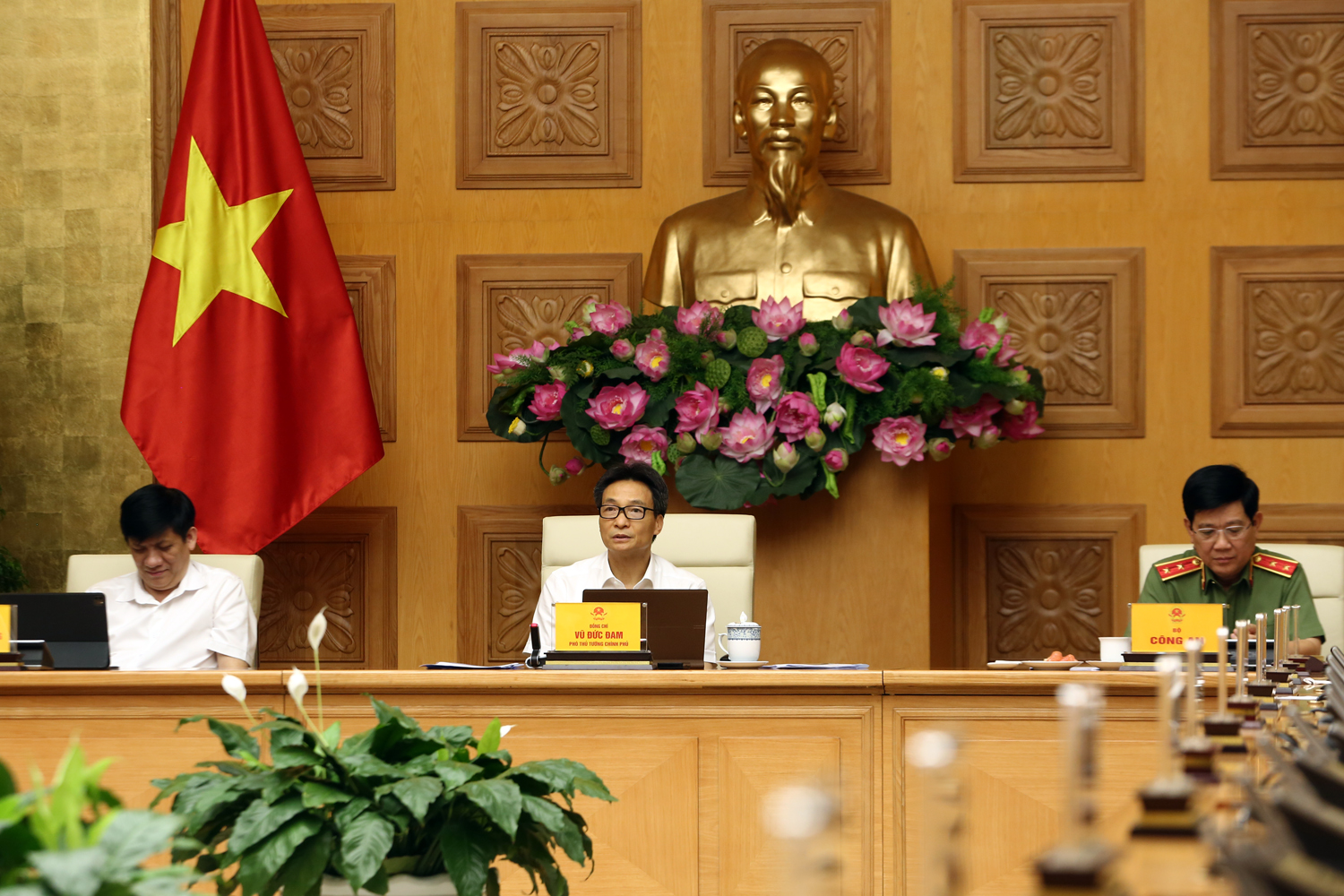 Không để quay lại giãn cách xã hội trên diện rộng