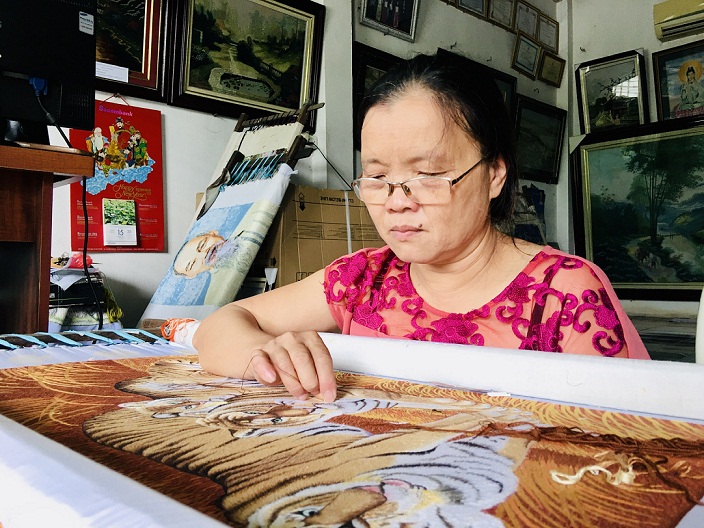 Nghệ nhân khuyết tật giúp người đồng cảnh thoát nghèo