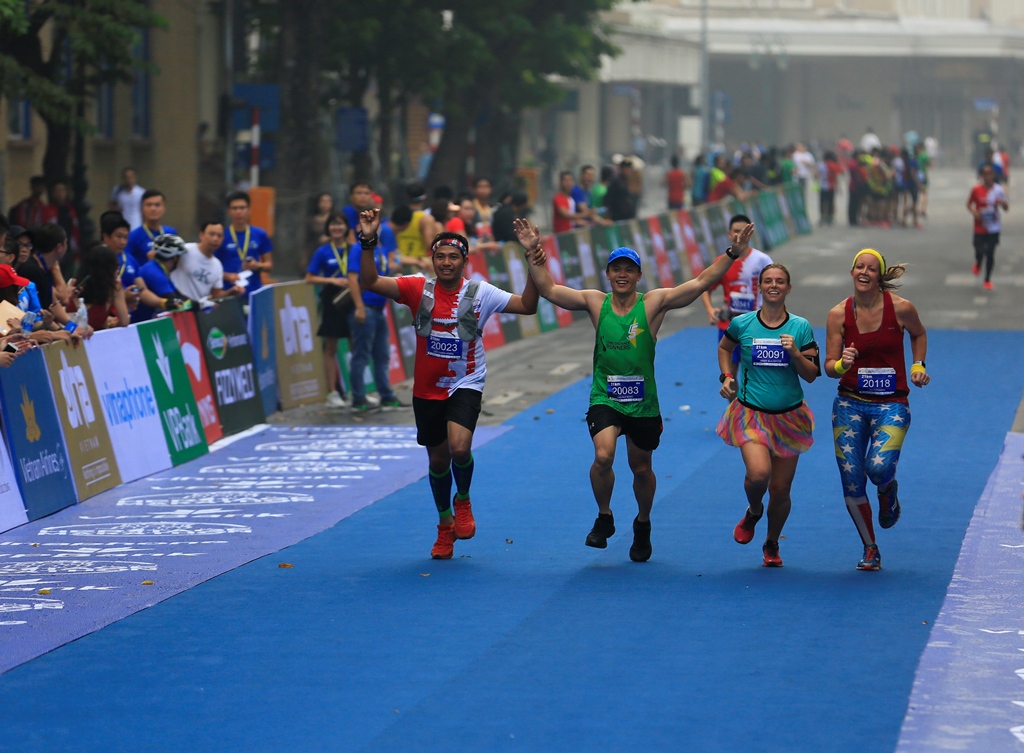 Tổ chức Giải chạy VPBank Hanoi Marathon ASEAN 2020