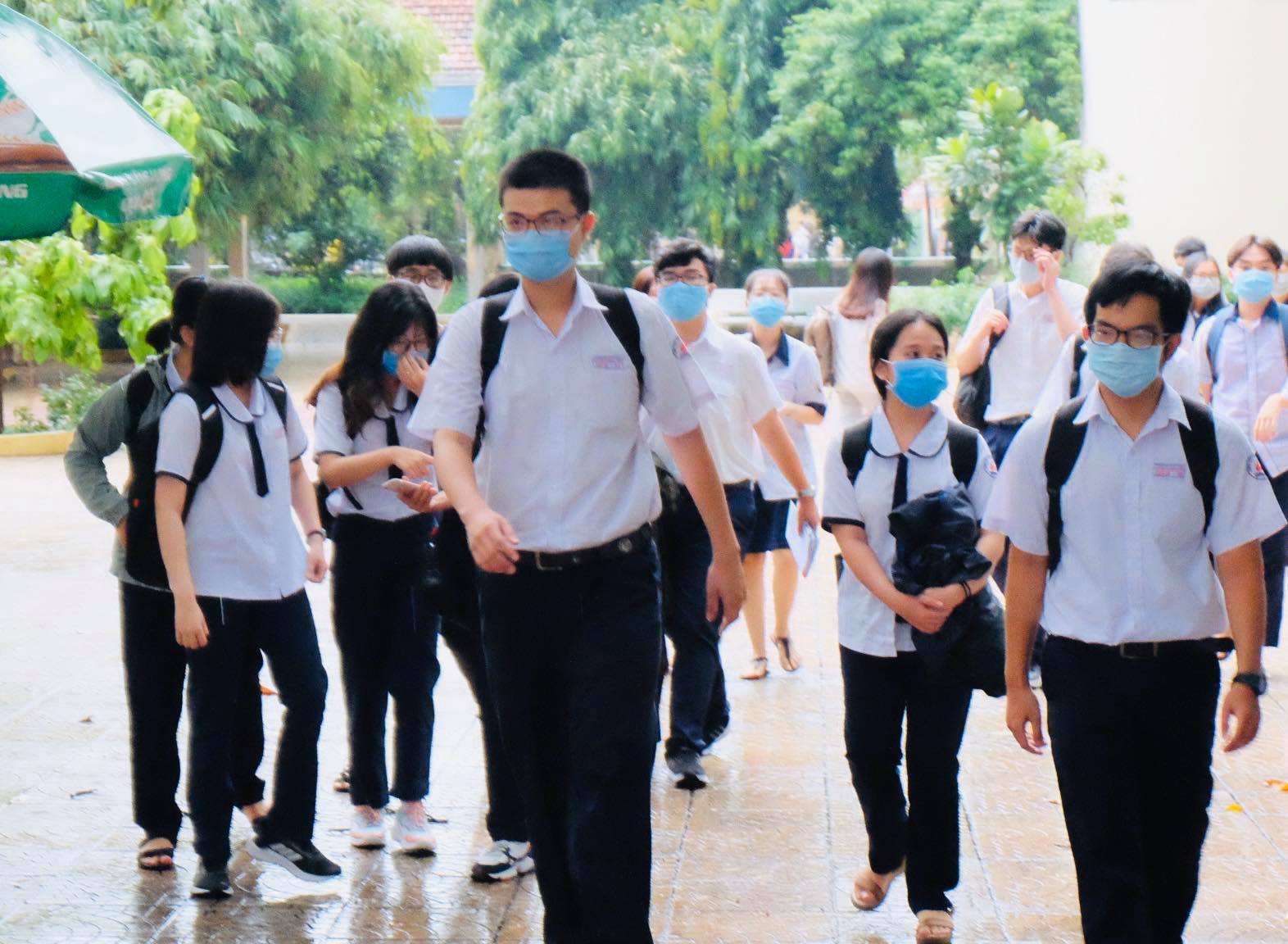 TP Hồ Chí Minh Ngày thi đầu tiên diễn ra an toàn, đúng quy chế