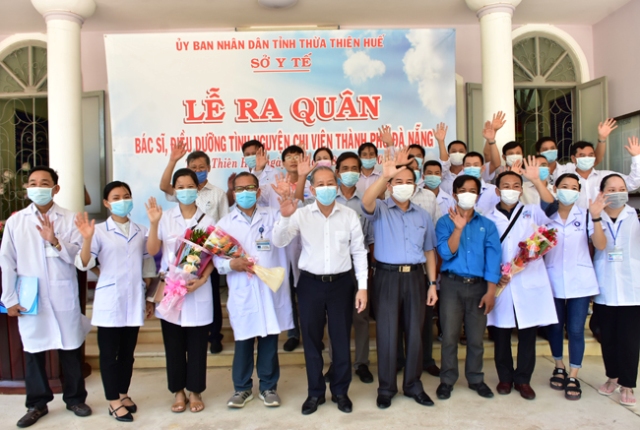 Thừa Thiên Huế 40 y, bác sĩ chi viện Đà Nẵng phòng, chống dịch COVID-19