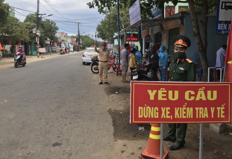 Cháu bệnh nhân 774 bị nhiễm SARS-CoV-2