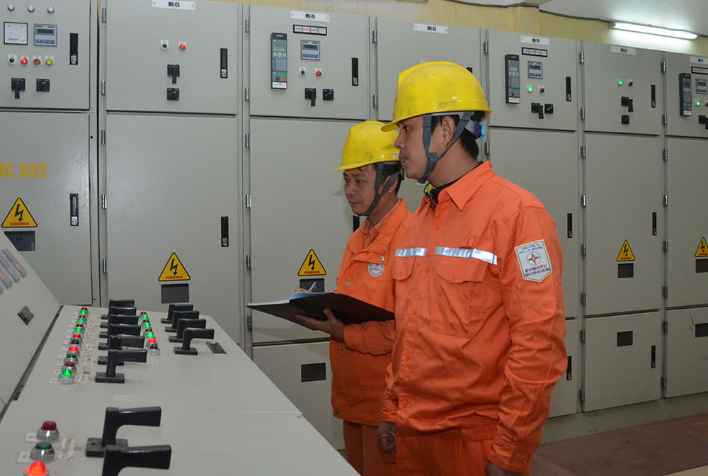 EVN tập trung bảo đảm tốt nguồn điện để phục vụ Tết Nguyên đán Canh Tý 2020