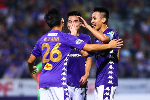Hai phương án đưa V-League 2020 sớm trở lại vào 12 9