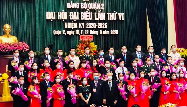Phấn đấu đến cuối năm 2025 đưa tỉ trọng ngành dịch vụ- thương mại đạt 90