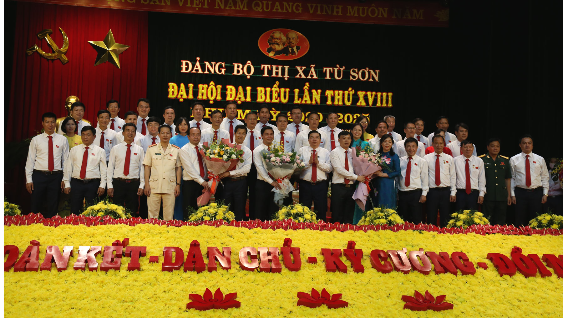 Chung sức, đồng lòng xây dựng Từ Sơn ngày càng giàu đẹp