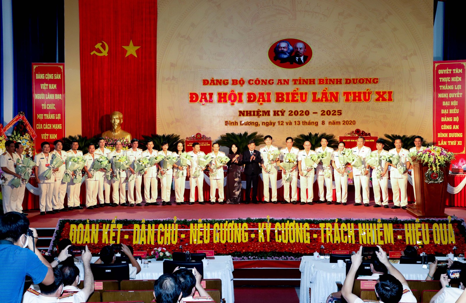 Xây dựng lực lượng Công an tỉnh Bình Dương trong sạch, vững mạnh
