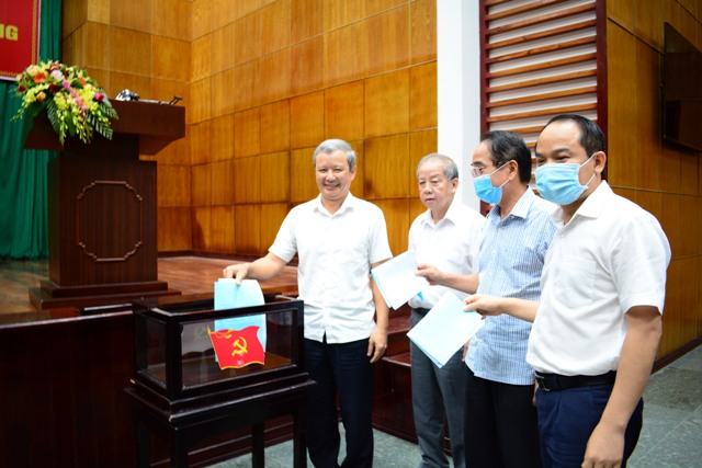 Thừa Thiên Huế Giới thiệu 2 nhân sự tham gia BCH Trung ương Đảng khoá XIII