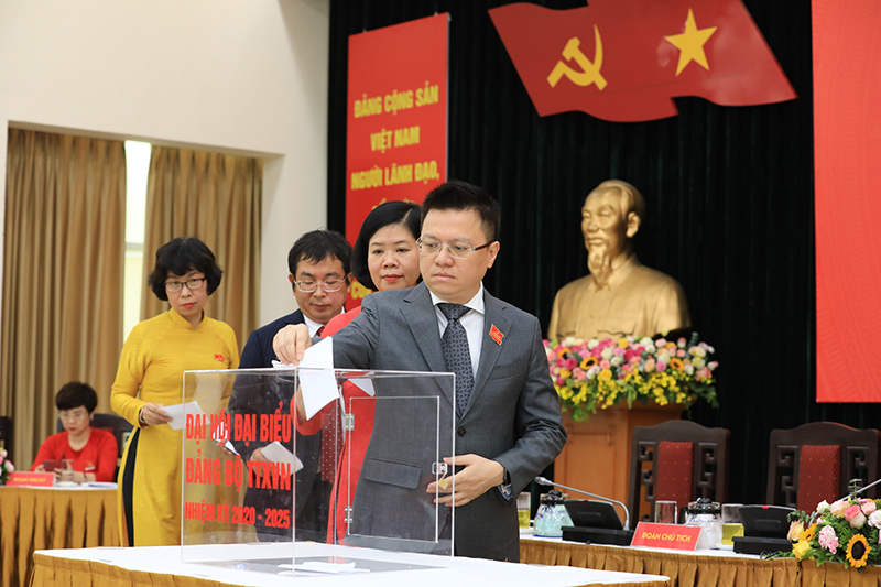 Xây dựng TTXVN thành cơ quan thông tấn đa phương tiện chủ lực quốc gia