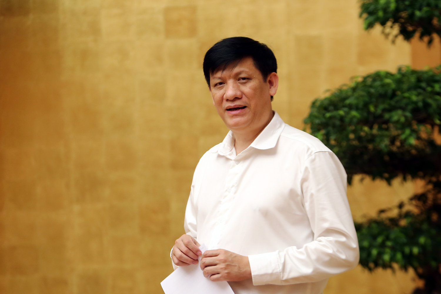 Người dân cần thay đổi thói quen để “chung sống an toàn với dịch bệnh”