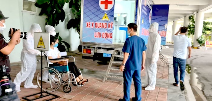 Diễn tập vận hành Bệnh viện dã chiến Tiên Sơn Đà Nẵng