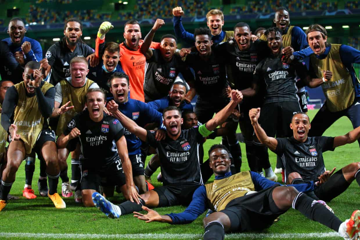 Lyon gây địa chấn tại Champions League