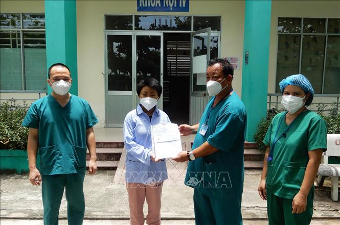 Thêm 10 bệnh nhân mắc COVID-19 ở Đà Nẵng xuất viện