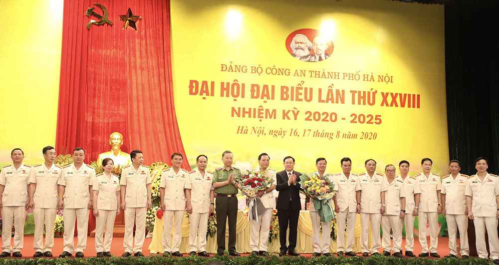 Bảo đảm an ninh, an toàn để Thủ đô phát triển