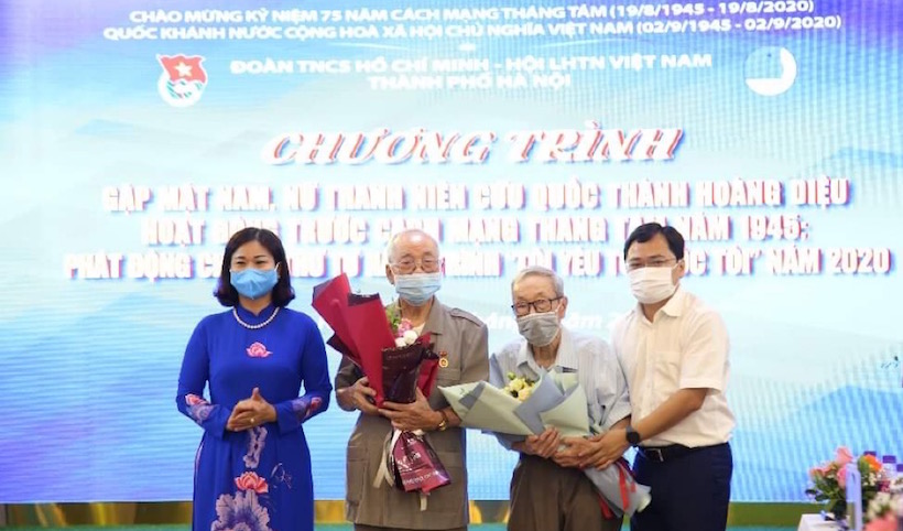 Gặp mặt nam, nữ Thanh niên cứu quốc thành Hoàng Diệu