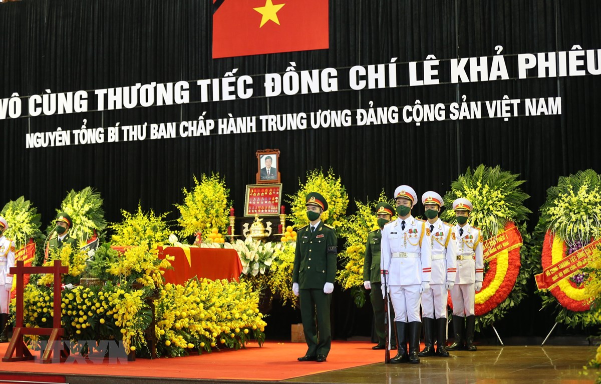 Lễ viếng và mở sổ tang nguyên Tổng Bí thư Lê Khả Phiêu tại Algeria và Slovakia